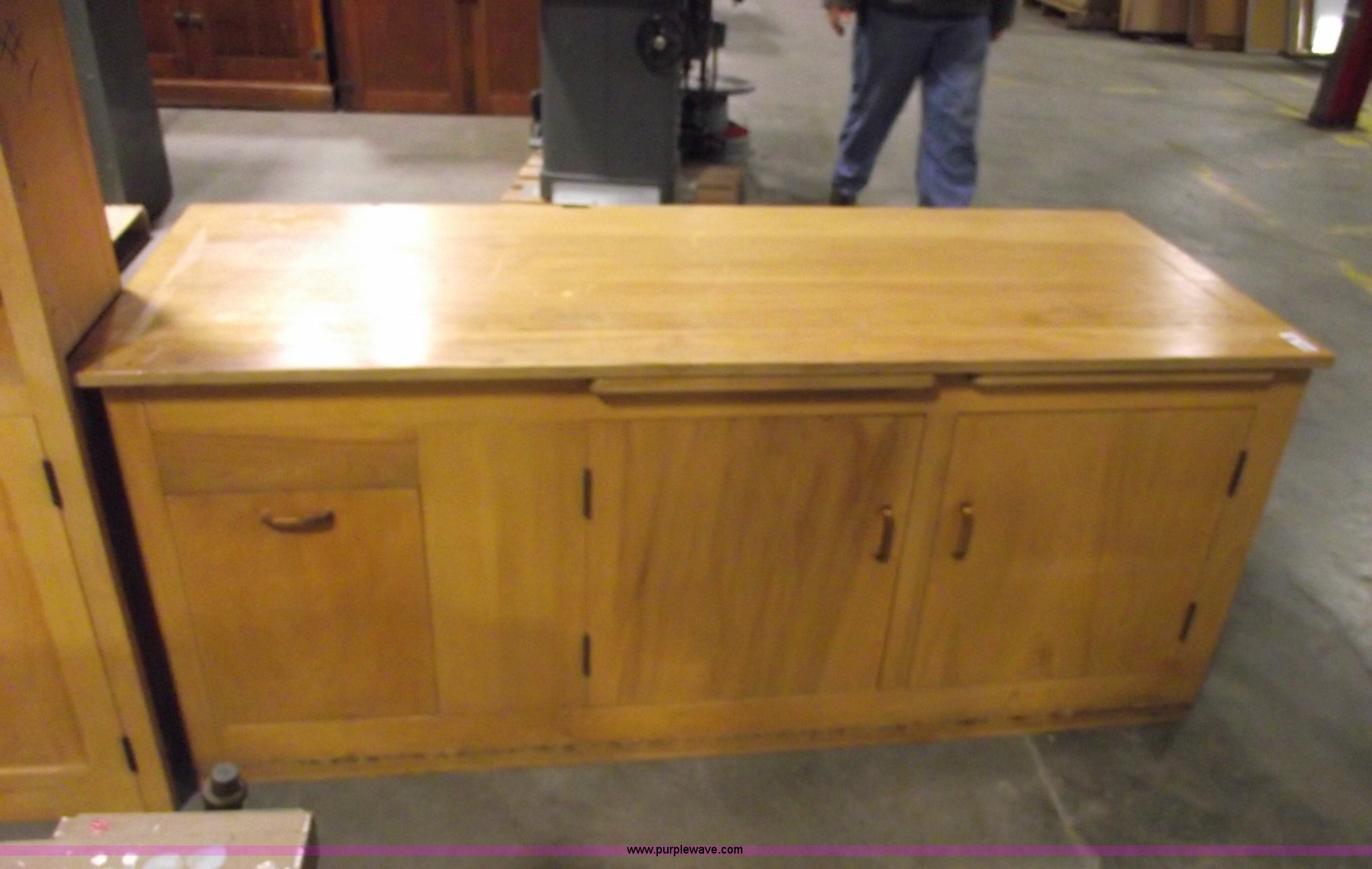 (2) in Des Moines, IA Item 5510 sold Purple Wave