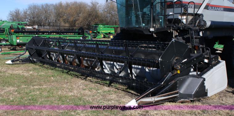 image for item 1501 Gleaner flex platform