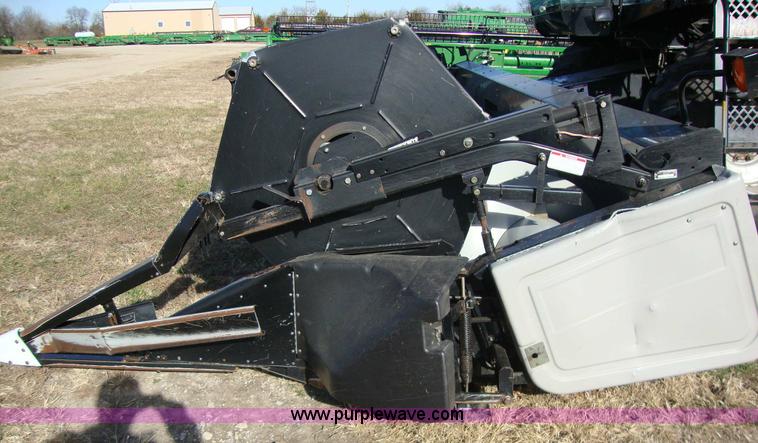 image for item 1501 Gleaner flex platform