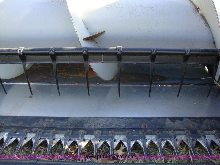 image for item 1501 Gleaner flex platform