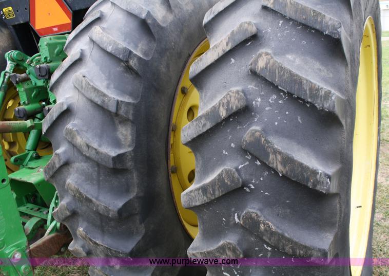 image for item 4718 1992 John Deere 4960 MFWD tractor