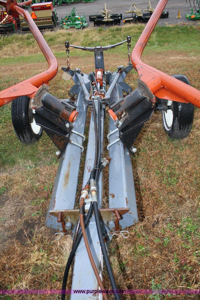 image for item 4723 Ogden 10 wheel rake