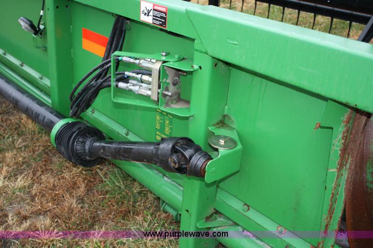 image for item 4724 John Deere 630F flex platform