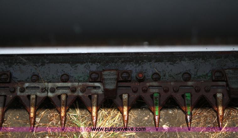 image for item 4726 John Deere 930 flex platform