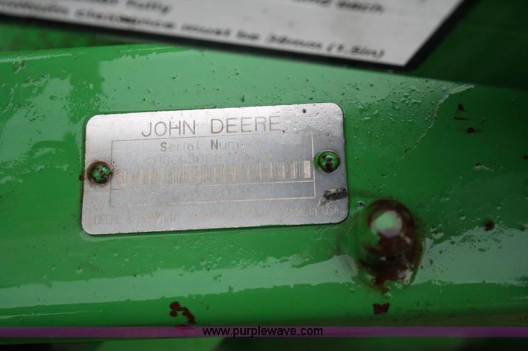 image for item 4726 John Deere 930 flex platform