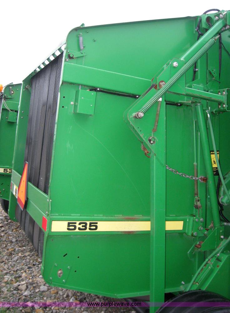 image for item 5203 John Deere 535 5x6 round baler
