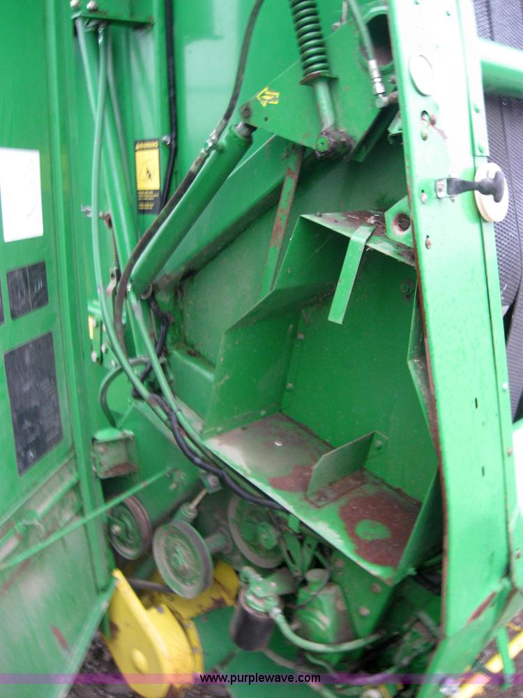 image for item 5203 John Deere 535 5x6 round baler