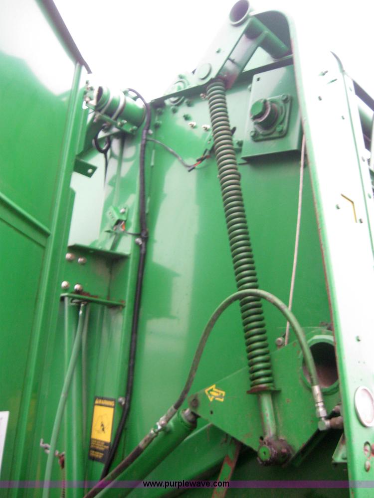 image for item 5203 John Deere 535 5x6 round baler