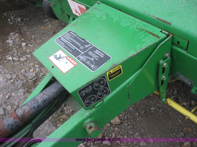 image for item 5203 John Deere 535 5x6 round baler