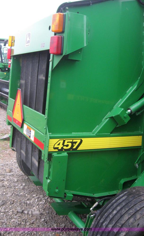 image for item 5204 John Deere 457 4x5 round baler