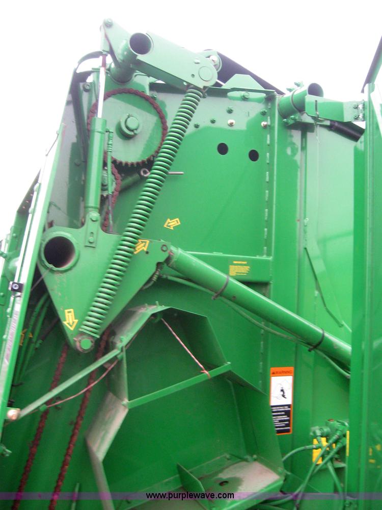 image for item 5204 John Deere 457 4x5 round baler