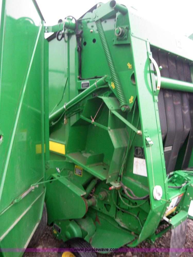 image for item 5204 John Deere 457 4x5 round baler