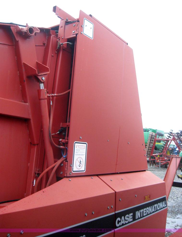 image for item 5205 Case IH 8465 5x6 round baler
