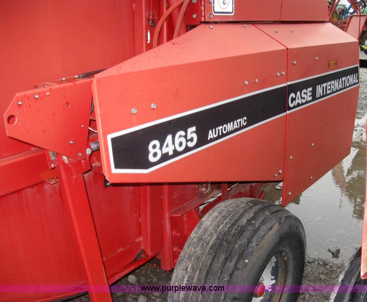 image for item 5205 Case IH 8465 5x6 round baler