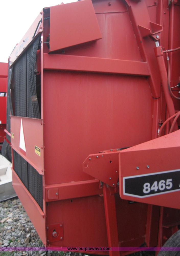 image for item 5205 Case IH 8465 5x6 round baler