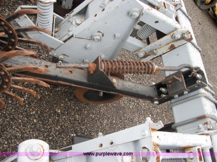image for item 5207 Hiniker 5000 six row cultivator