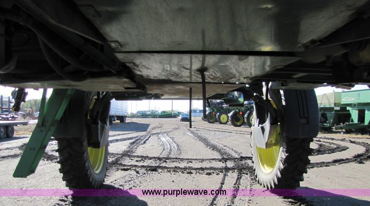 image for item 5210 2002 John Deere 4710 self-propelled sprayer
