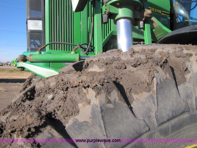image for item 5210 2002 John Deere 4710 self-propelled sprayer