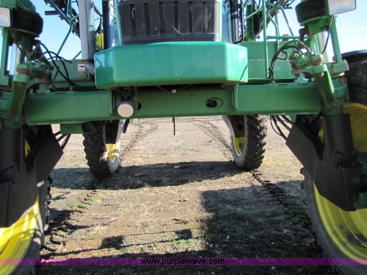 image for item 5210 2002 John Deere 4710 self-propelled sprayer