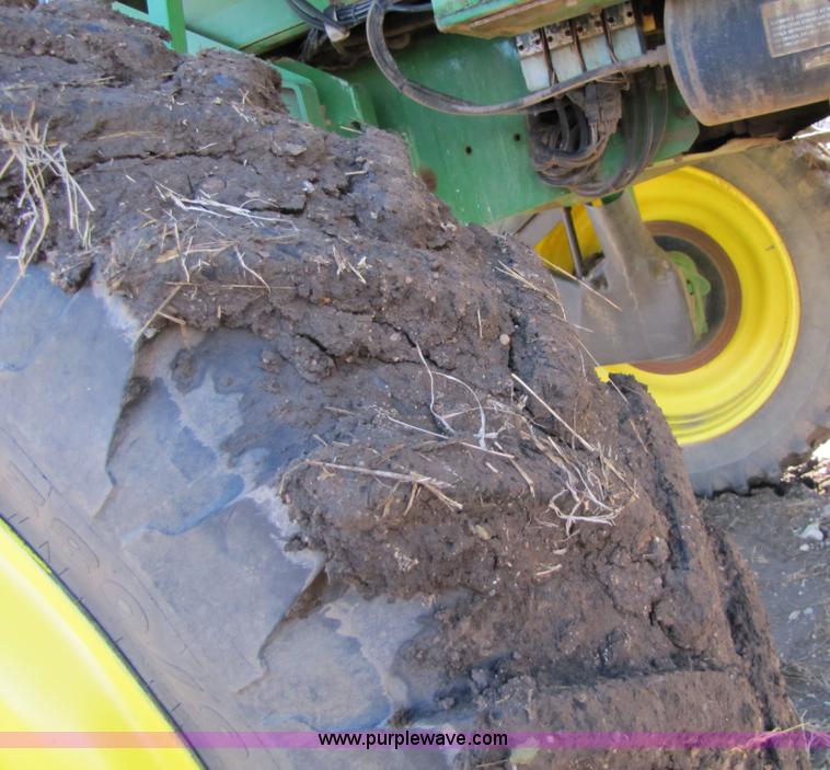 image for item 5210 2002 John Deere 4710 self-propelled sprayer