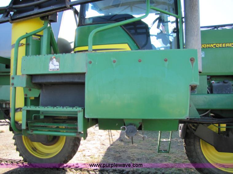 image for item 5210 2002 John Deere 4710 self-propelled sprayer