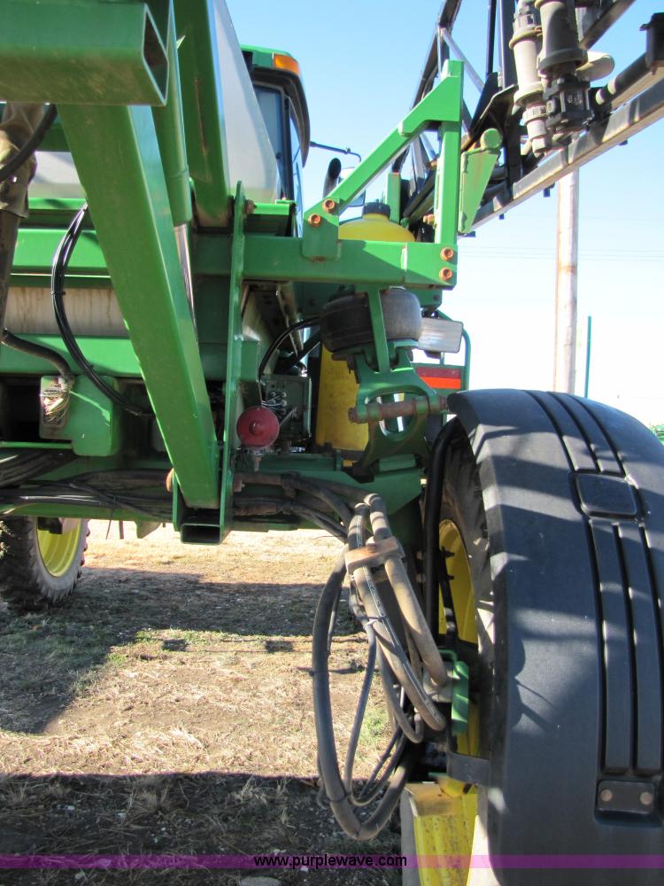 image for item 5210 2002 John Deere 4710 self-propelled sprayer
