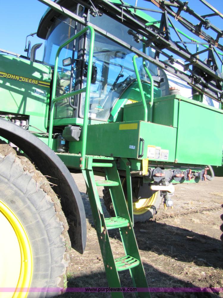 image for item 5210 2002 John Deere 4710 self-propelled sprayer