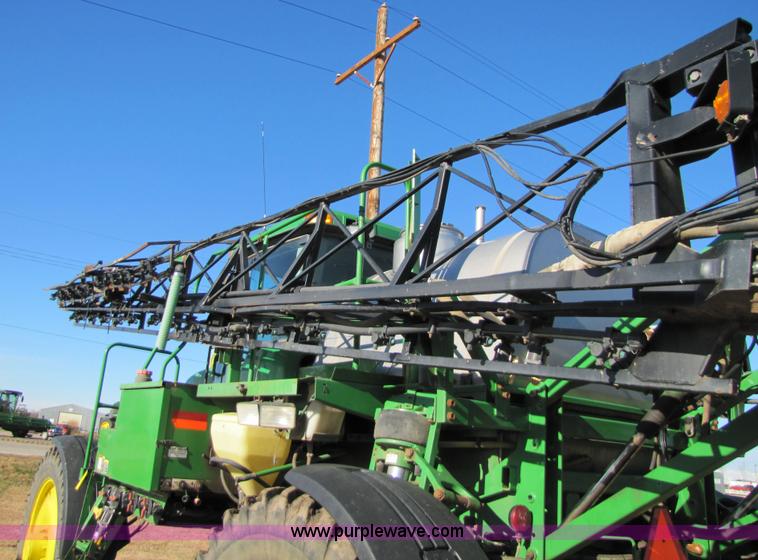 image for item 5210 2002 John Deere 4710 self-propelled sprayer