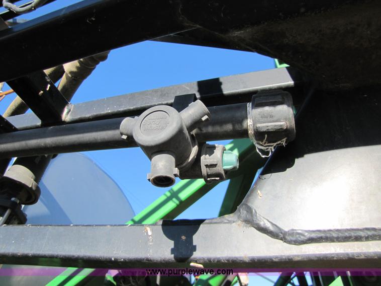 image for item 5210 2002 John Deere 4710 self-propelled sprayer