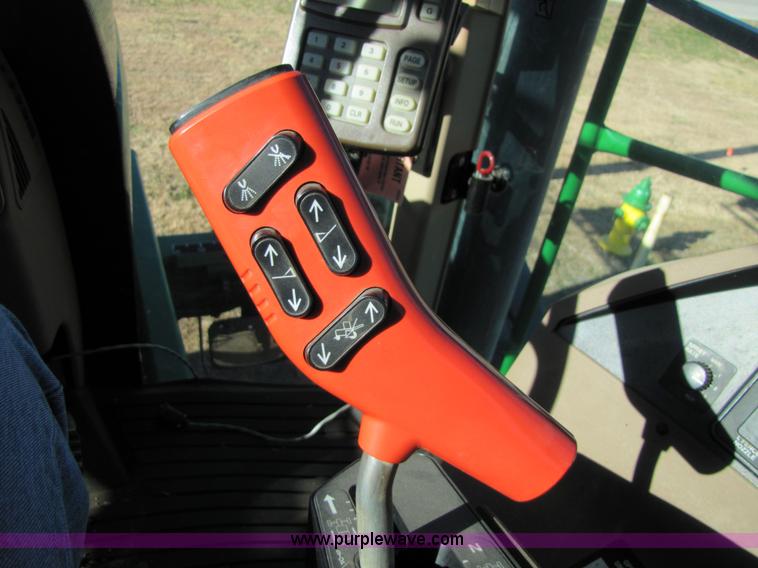 image for item 5210 2002 John Deere 4710 self-propelled sprayer