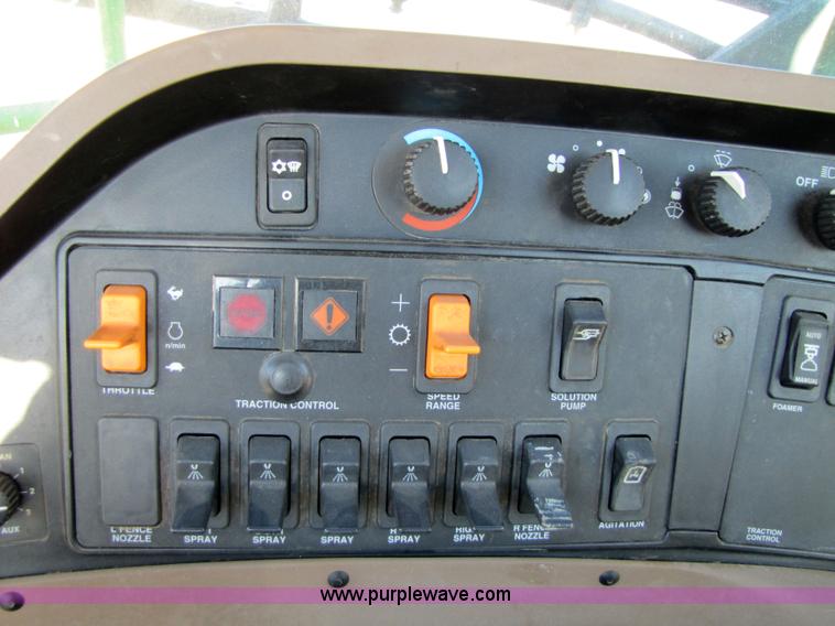 image for item 5210 2002 John Deere 4710 self-propelled sprayer