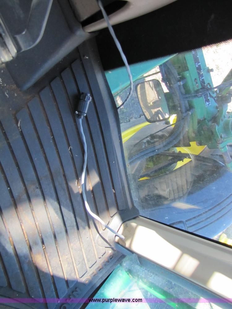 image for item 5210 2002 John Deere 4710 self-propelled sprayer