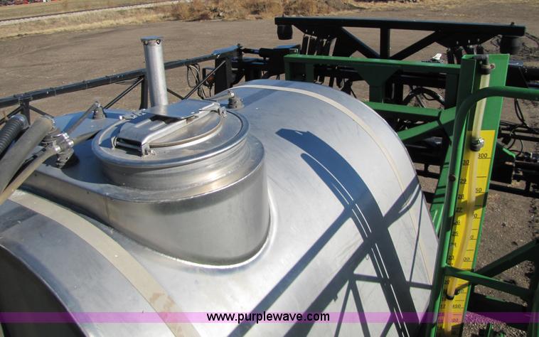 image for item 5210 2002 John Deere 4710 self-propelled sprayer