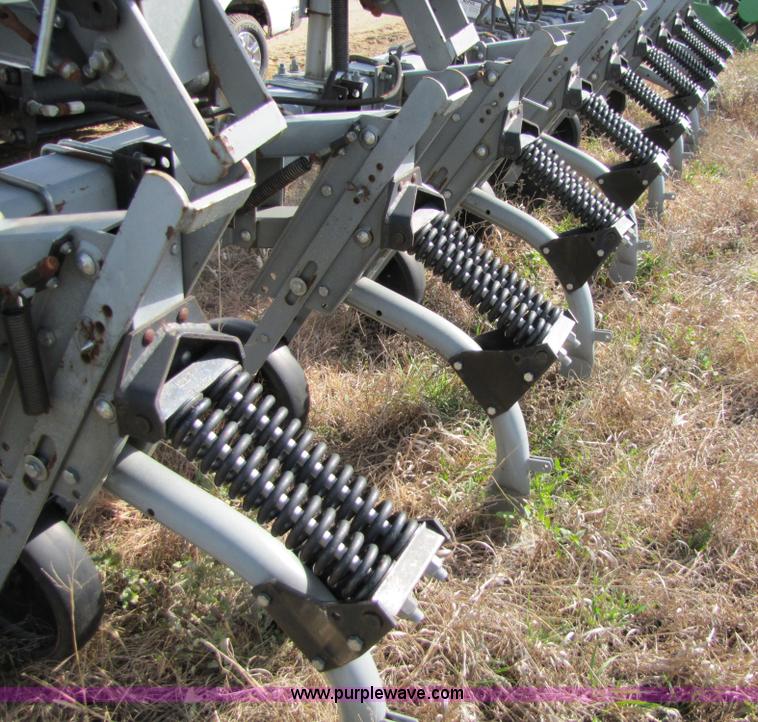 image for item 5217 Hiniker 1000 row crop cultivator