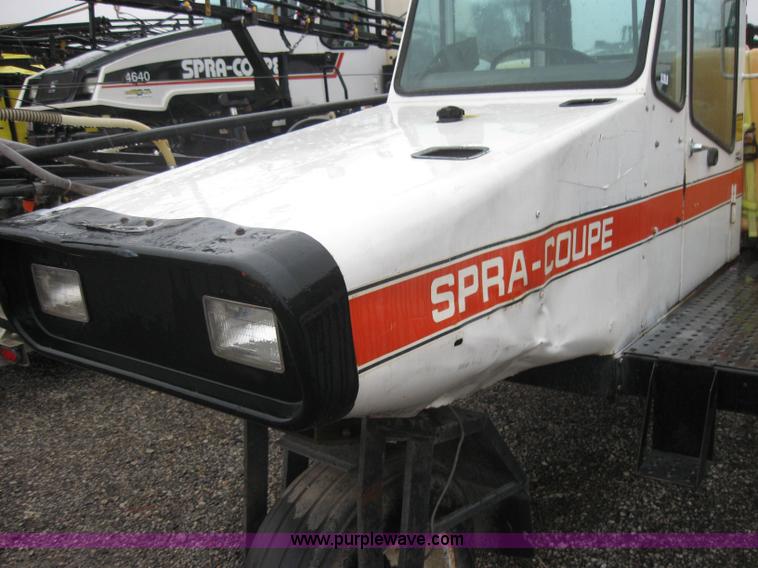 image for item 5234 1985 SpraCoupe 225 self-propelled sprayer