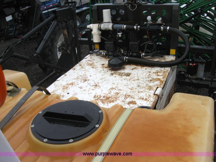 image for item 5234 1985 SpraCoupe 225 self-propelled sprayer