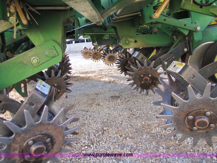 image for item 5311 John Deere 1760 Conservation Max Emerge 2 planter