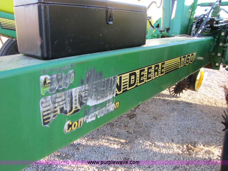 image for item 5311 John Deere 1760 Conservation Max Emerge 2 planter