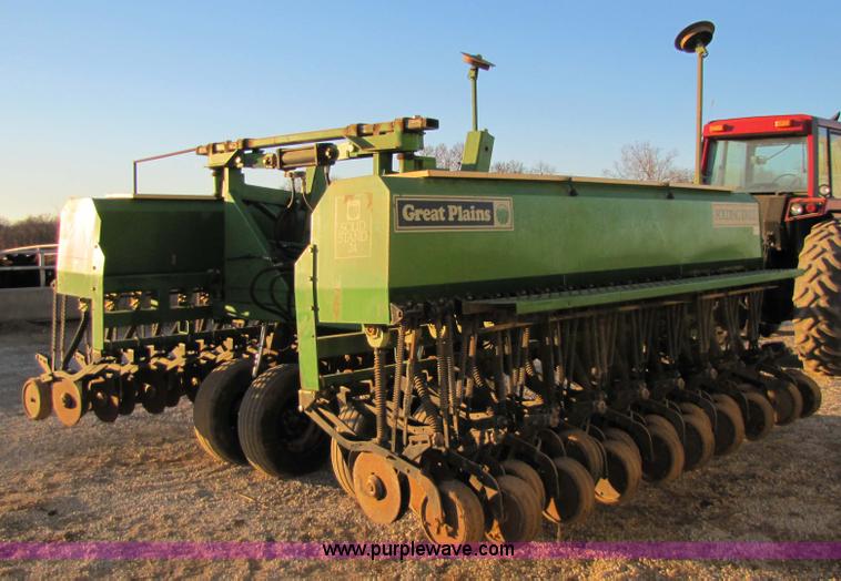 image for item 5312 Great Plains Solidstand 24 double disk drill