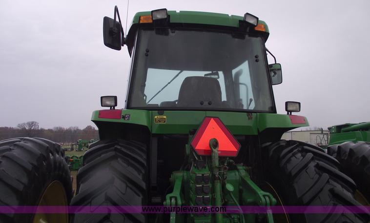 image for item 5561 1993 John Deere 7800 MFWD tractor