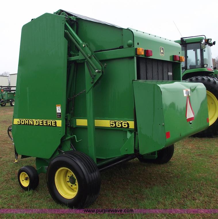 image for item 5562 1998 John Deere 566 5x6 round baler