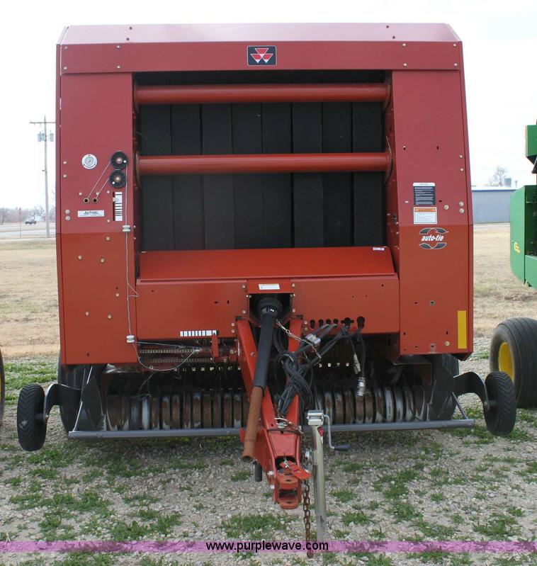 image for item 6401 2008 Massey-Ferguson 2756 round baler