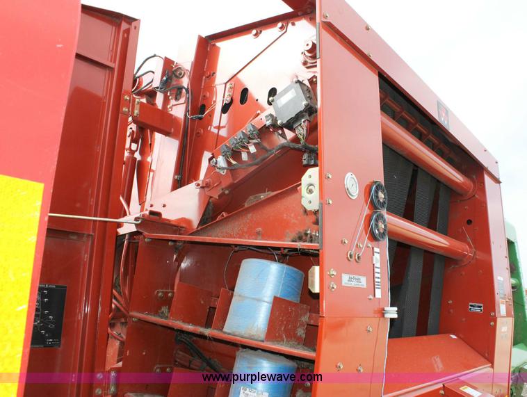 image for item 6401 2008 Massey-Ferguson 2756 round baler
