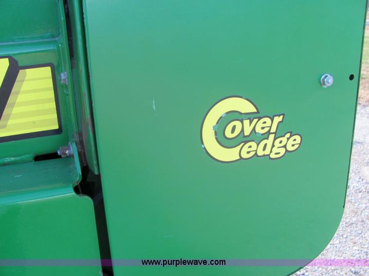 image for item 6747 John Deere 567 round baler