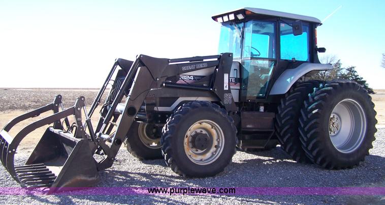 image for item 7309 1994 White 6124F MFWD tractor with loader