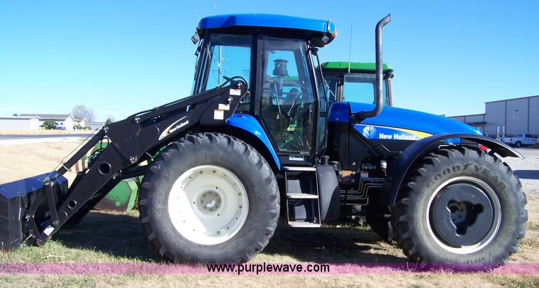 image for item 7318 2007 New Holland TV145 4WD bi-directional tractor with loader