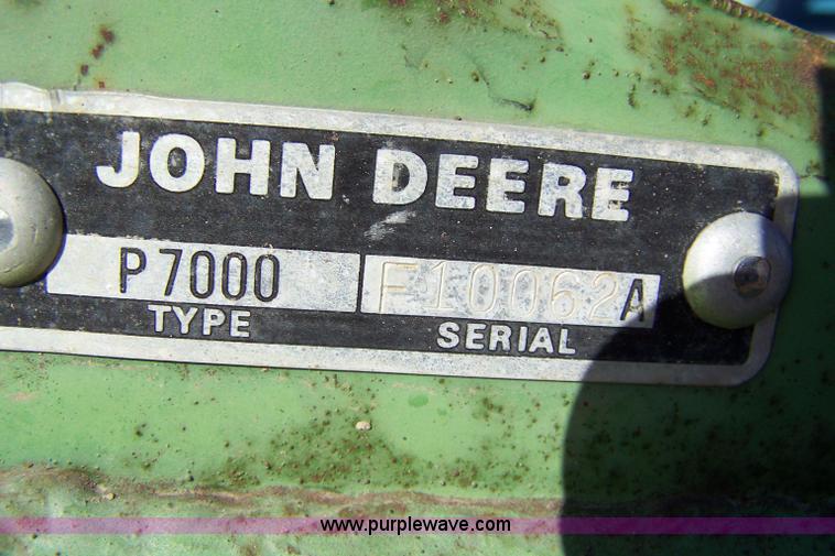 image for item 7319 Shop built 40' strip till