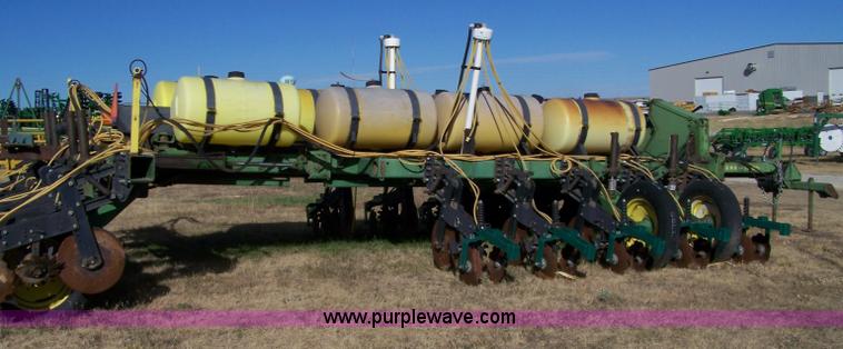 image for item 7319 Shop built 40' strip till