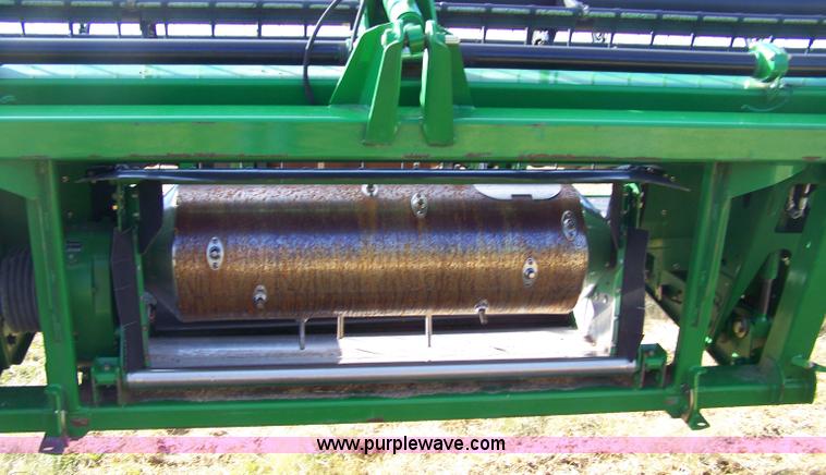 image for item 7321 John Deere 635D draper header
