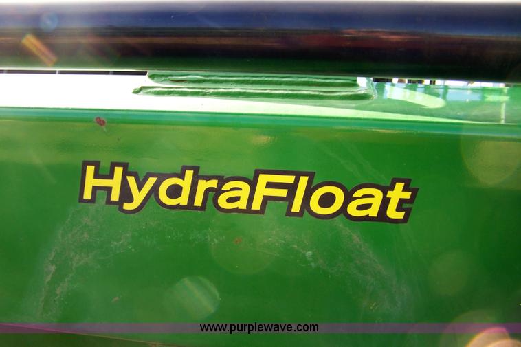 image for item 7325 John Deere 635D draper header